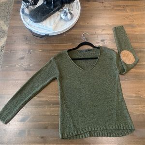 Women’s soft elbow sweater